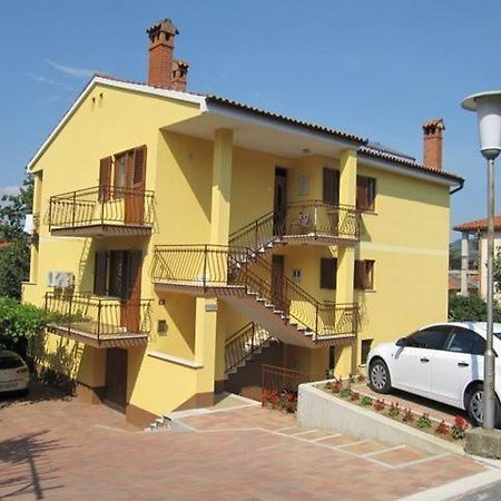 Apartma Stimec Изола Екстериор снимка