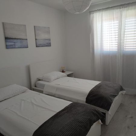 Apartma Stimec Изола Екстериор снимка