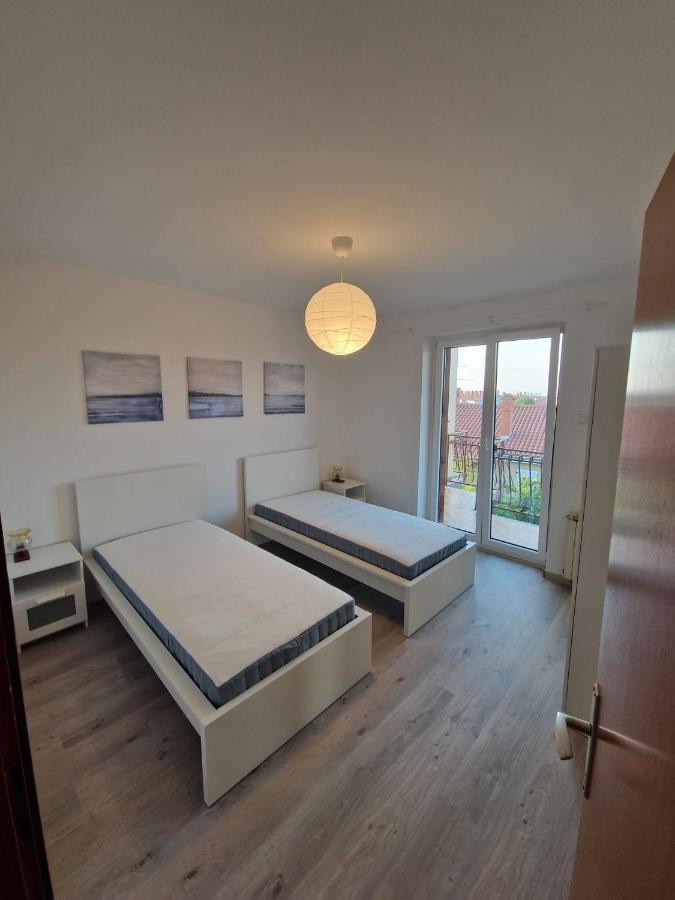 Apartma Stimec Изола Екстериор снимка